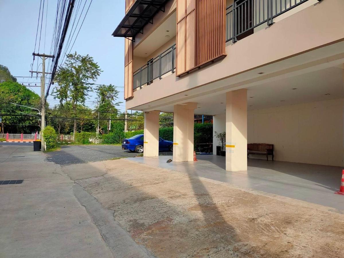 168 Studio Hotel Ubon Ratchathani Εξωτερικό φωτογραφία
