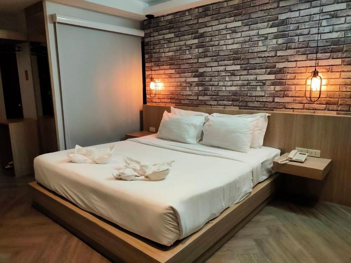 168 Studio Hotel Ubon Ratchathani Εξωτερικό φωτογραφία