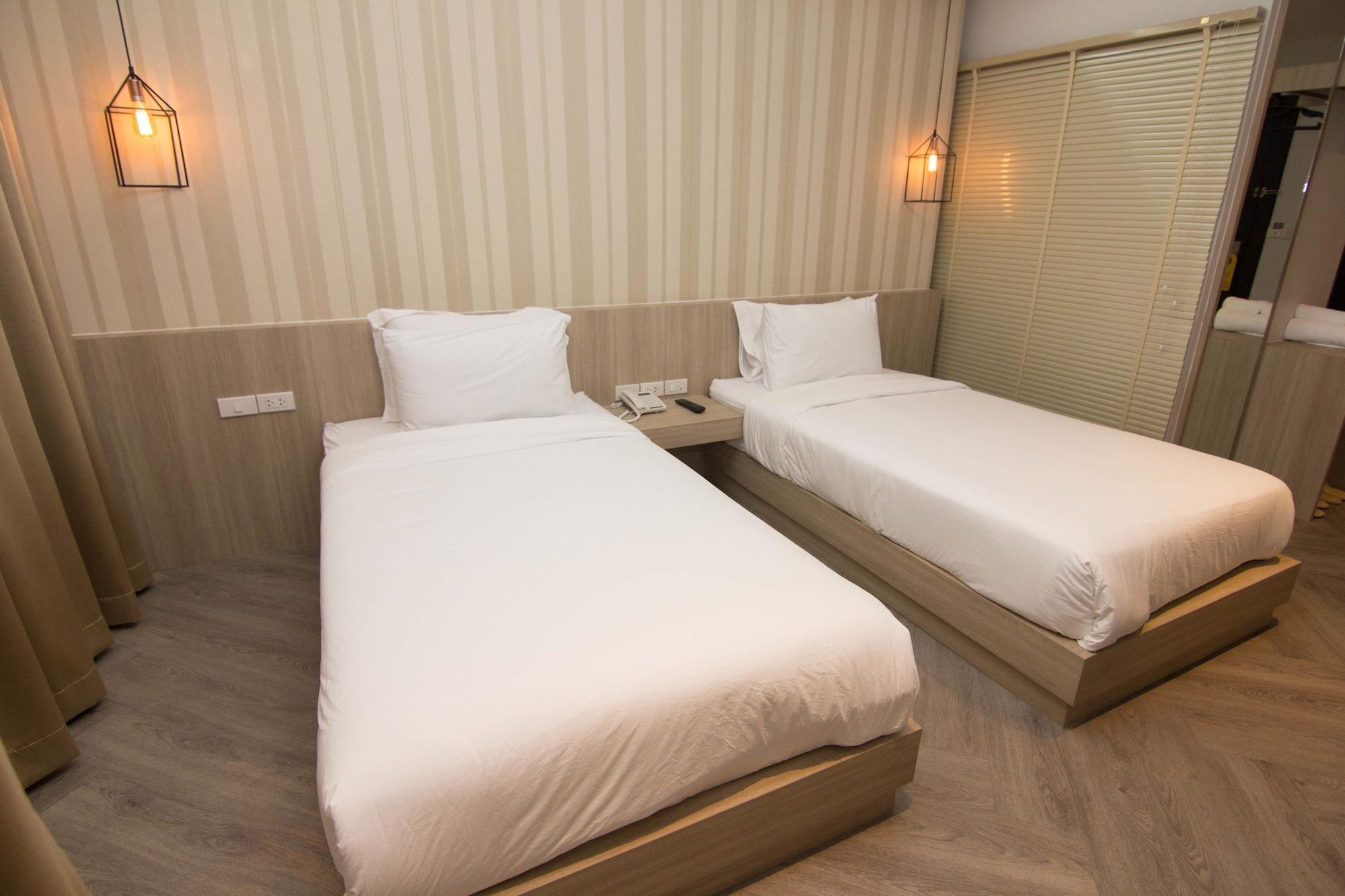 168 Studio Hotel Ubon Ratchathani Εξωτερικό φωτογραφία