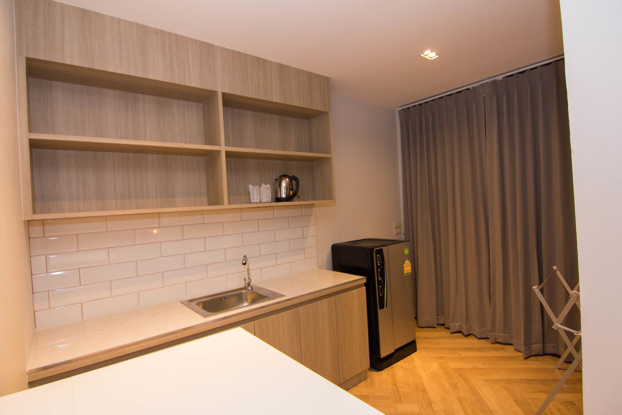 168 Studio Hotel Ubon Ratchathani Εξωτερικό φωτογραφία