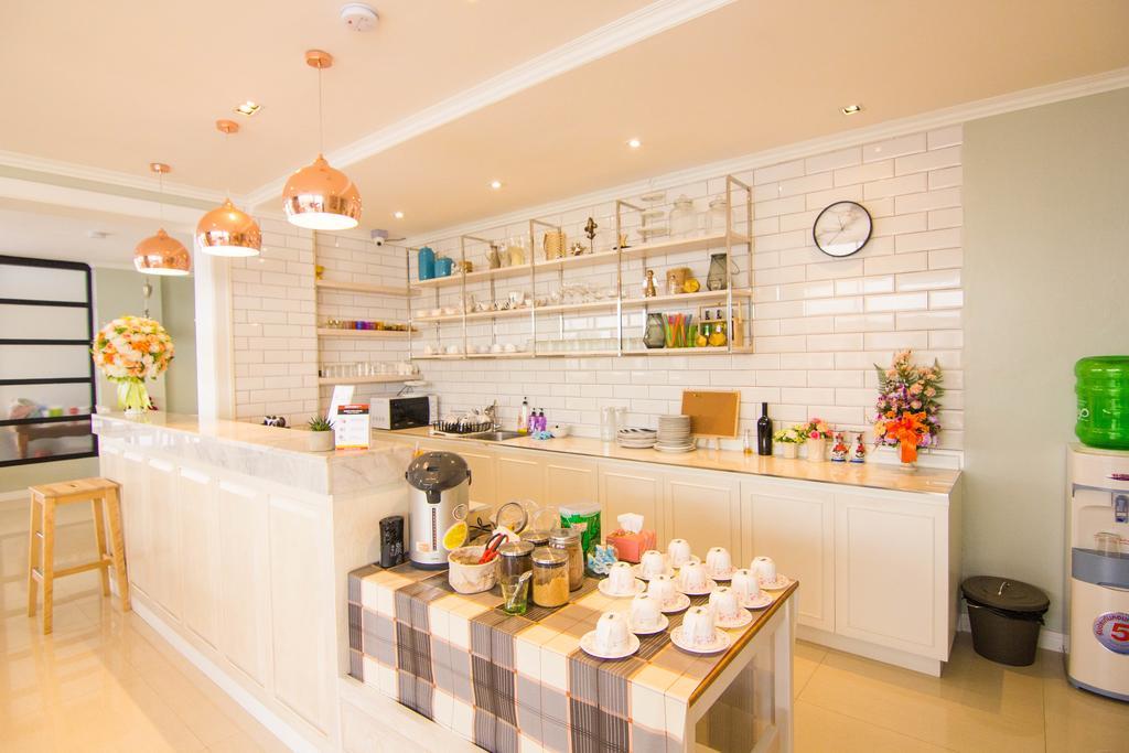 168 Studio Hotel Ubon Ratchathani Εξωτερικό φωτογραφία