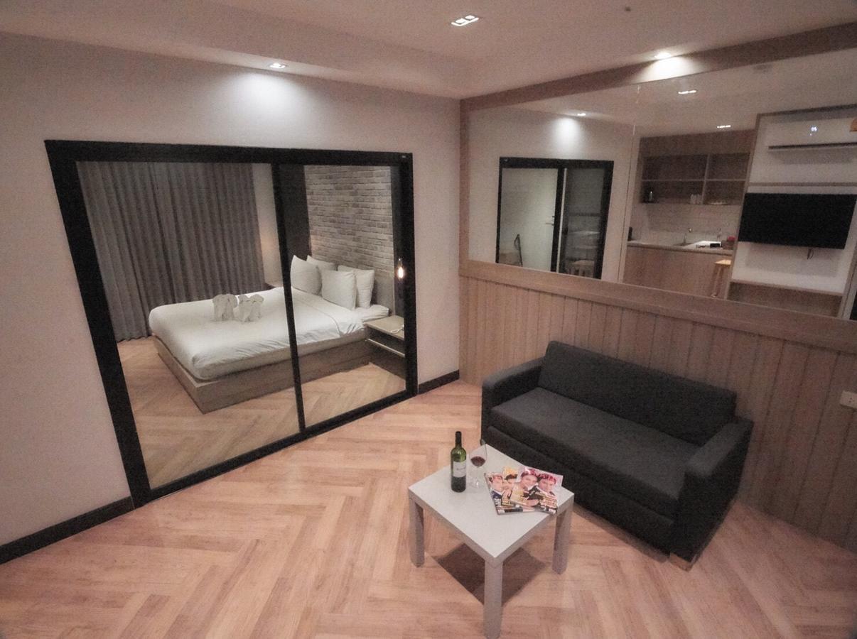 168 Studio Hotel Ubon Ratchathani Εξωτερικό φωτογραφία