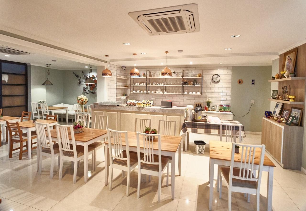 168 Studio Hotel Ubon Ratchathani Εξωτερικό φωτογραφία