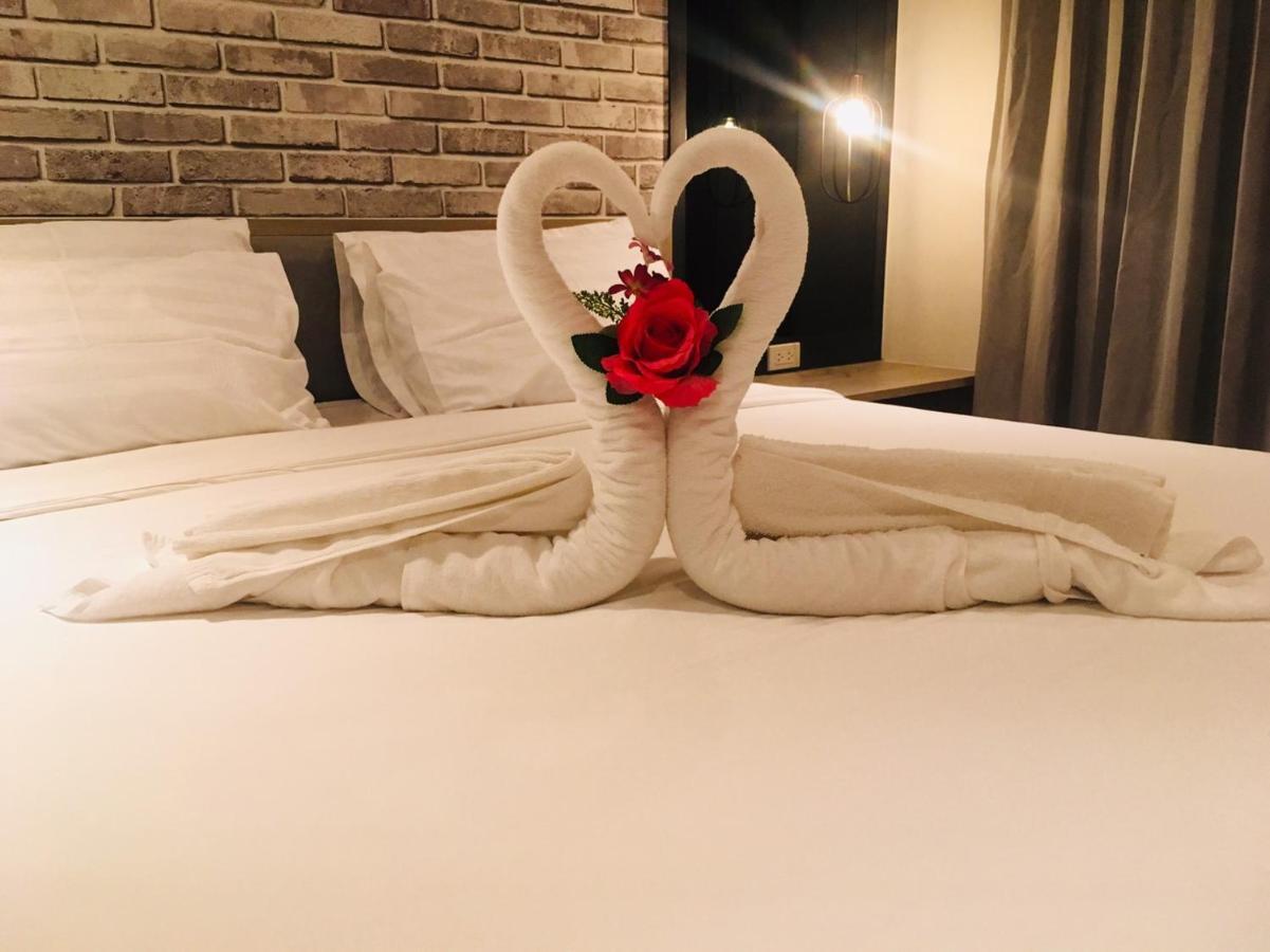 168 Studio Hotel Ubon Ratchathani Εξωτερικό φωτογραφία